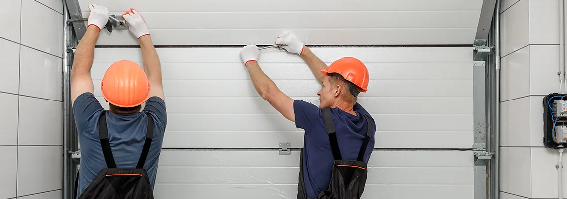 Driveway Garage Door Local Technicians in Elmwood Park, Illinois