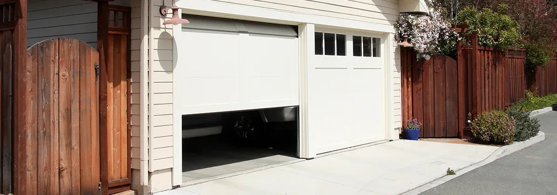 Repair Garage Door Won't Close Light Blinks in Elmwood Park, Illinois